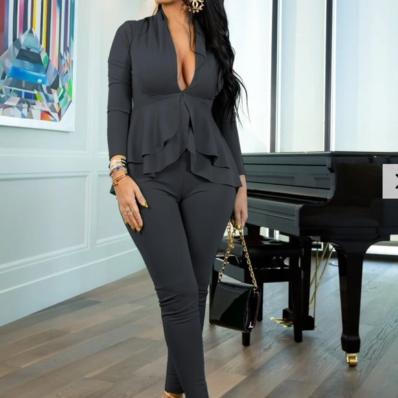 Women’s Pants Set Size L - Picture 1 of 8